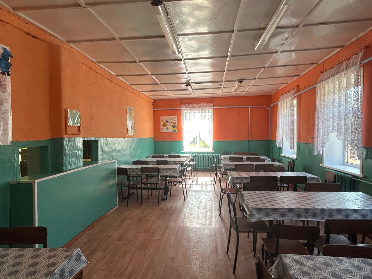Зал для приема пищи Зал для приема пищи.